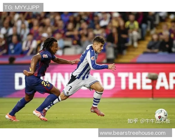 西甲激战AC米兰狂胜拜仁四球引爆全场激情赛后点评分析