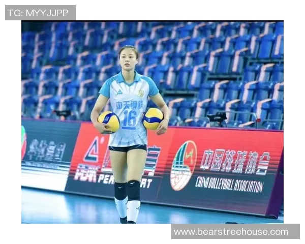 重庆排球队中路突破策略解析与技术深度剖析