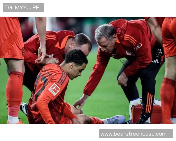 西甲激战那不勒斯与拜仁互交白卷红牌事件引发全场热议与战术分析